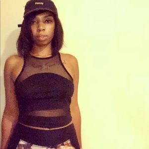 Meet your Posher, Iuana